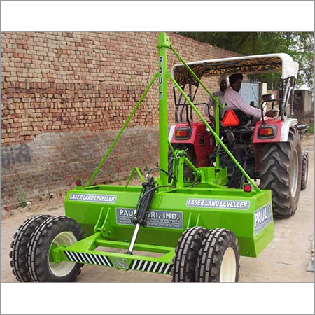 Tractor Mounted Land Leveling Machine