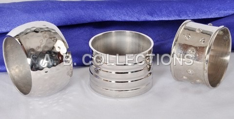 Round Hammered Silver Napkin Ring By A. B. COLLECTIONS