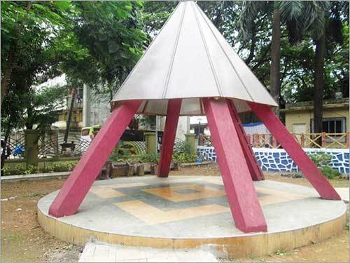 Residential Landscaping Services - Metal & Wood, Variable Dimensions, Red | Customizable Designs, Aesthetic Improvement, Client Centric Solutions, Garden Development