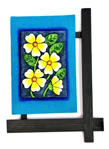 Flower wall hanging