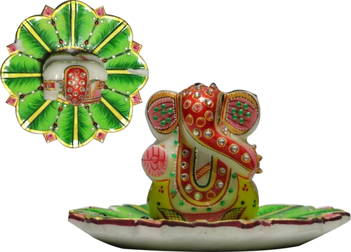 LEAF WITH GANESHA