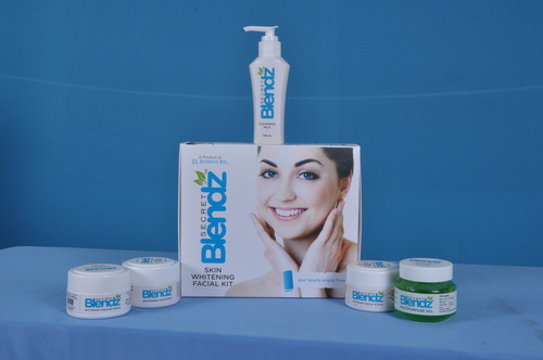 Skin Whitening Jumbo Facial Kit