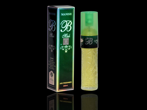 B MUSK Air Freshener - Liquid Spray, Yellow Color | Unisex Musk Fragrance for Room, Office, and Car - 30 ml Ambient Aromatherapy