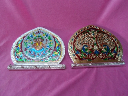 MINA KEY STAND