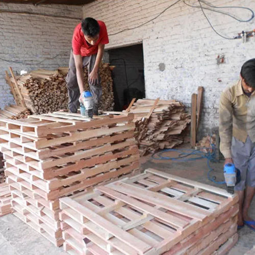 Heat Treated Wooden Pallets