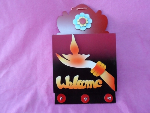 WOODEN LETTER BOX WITH KEY STAND