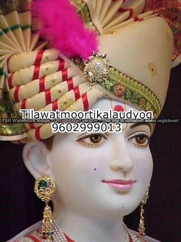 swami narayan statue