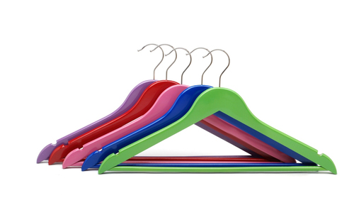 GARMENT COLOUR WOODEN HANGER