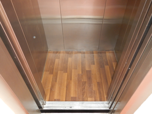 Elevator Wood Floor
