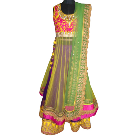 Fashionable Ladies Suit