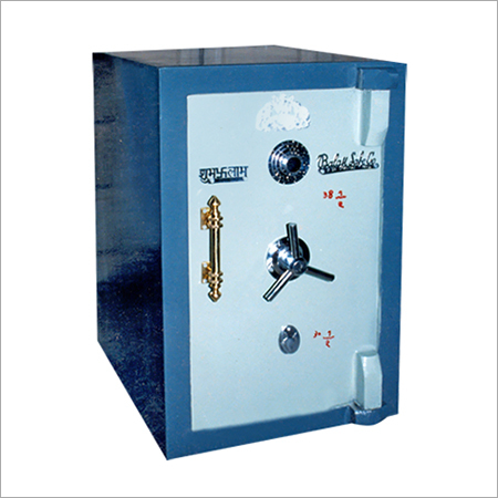 Single Bank Door Locker