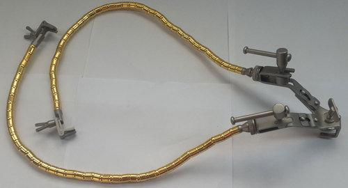 Layla Brain Retractor