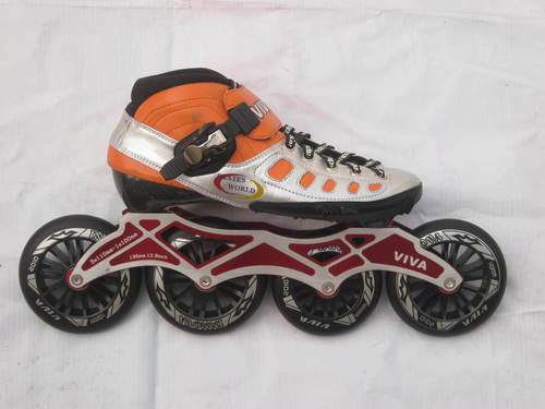 Skates Age Group: Adults