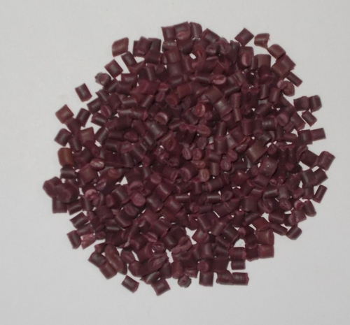 Plastic Granules - Variable Size, Maroon, Density 1.2 g/cm³ | High Strength, Durable, Lightweight, Chemical & UV Resistant