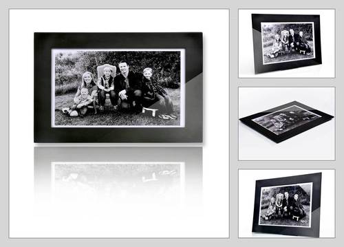 Plastic photo frames