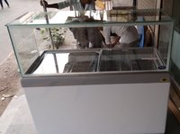 Av Gle-1500 - Steel And Glass, 60"x24" Straight Glass Canopy | Automatic Defrost Operation, Electrical Cream Freezer