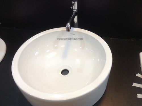 Ceramic Closet & Tap Fittings