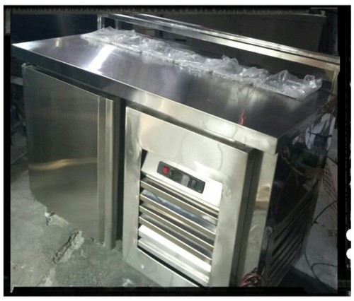 AV PLR1200 (Pizza Liner Refrigerator)