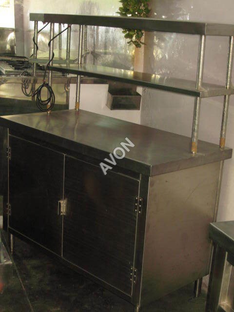Pick Up Counter with Over Head Shelves