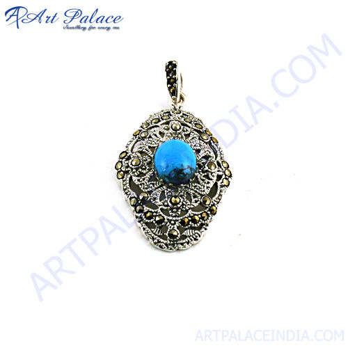 Antique Style Silver Pendant 