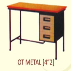 OT Metal Table