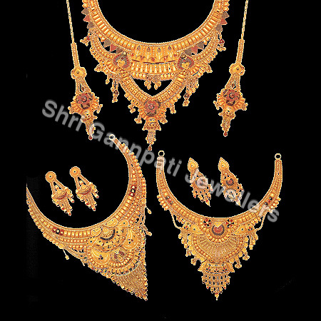 Pure Gold Necklace Set