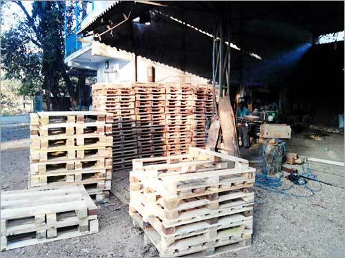 Industrial Wooden Pallets