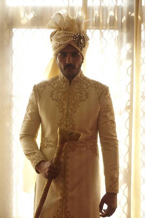 Royal Prince Look Sherwani