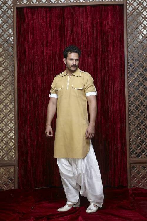 लिनन कुर्ता पायजामा