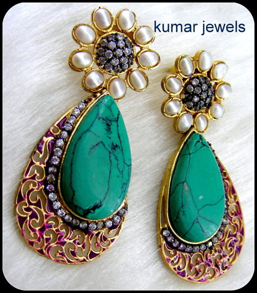 New Turquoise Stone Earring