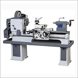 Medium Duty Lathe Machine