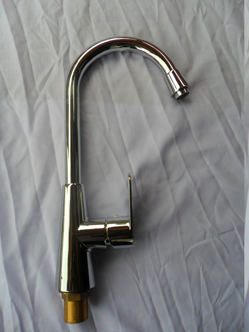 Bathroom Water Mixture Tap - Brass, 15x10x5 cm, Chrome | Easy Installation, Durable Design, Sleek Modern Style, Water Saving