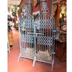 Vintage Iron Garden Gate By FURNITURE CONCEPTS