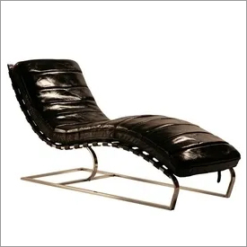 Old Leather Chaise with Iron By FURNITURE CONCEPTS
