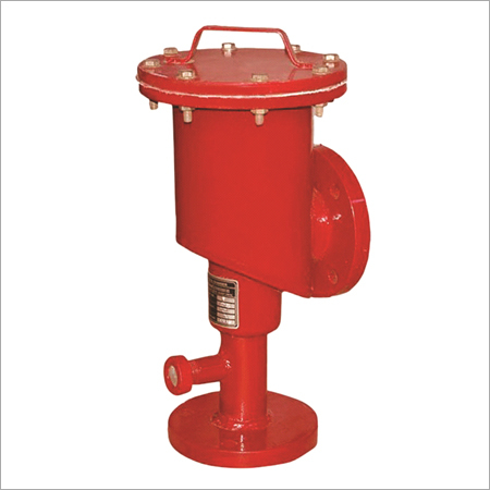 Foam Maker With Vapor Seal Chamber