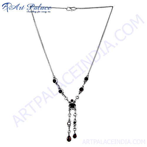 Latest Luxury Garnet Silver Necklace