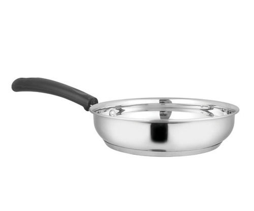 medium saute pan