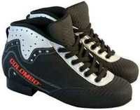 Colombo Hockey Shoes Age Group: Adults