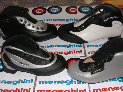 Roller Hockey Shoes Age Group: Adults