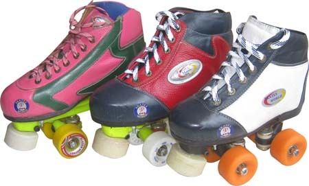 Skates World Hockey - Viscose/Polyester, Medium Size | Elevated Durability, Load Balancing, Fine Finish, Compact Design, Various Color Options
