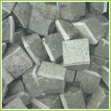Natural Stone Cobbles Solid Surface