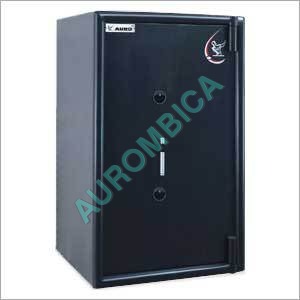 Safe lockers