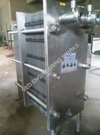 Beverage Cooler - Stainless Steel, Compact Block Shape, Silver Finish | Eco-friendly, Optimum Performance, Low Noise, Low Power Consumption