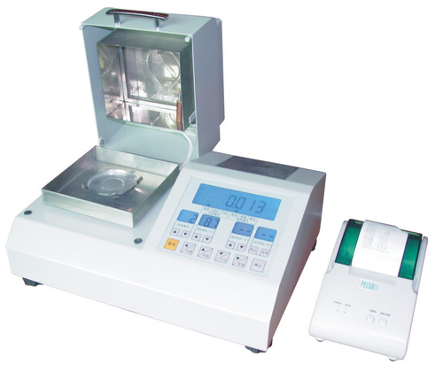Moisture Analyzer