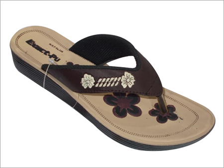Ladies Flat Chappal