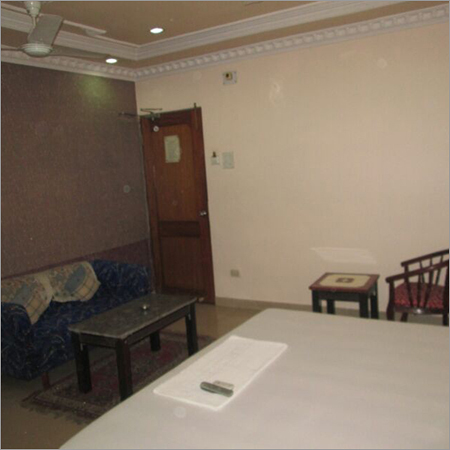 Deluxe Hotel Room Services