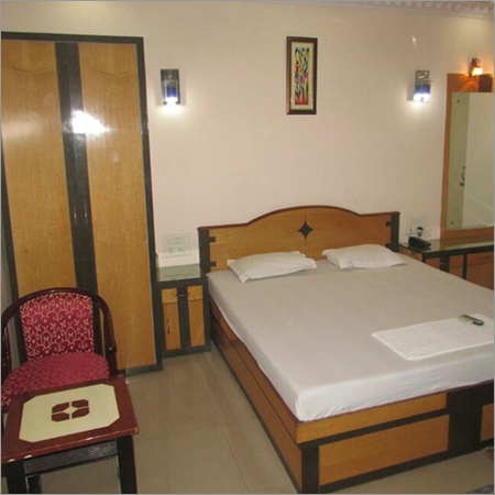 Executive Hotel Room Services