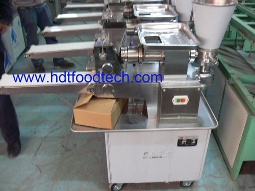 Automatic Dumpling/Pelmeni Making Machine