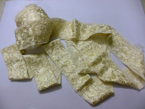 Parsi gara boarder /parsi boarder