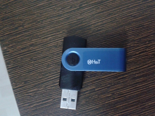 8 जीबी यूएसबी फ्लैश ड्राइव